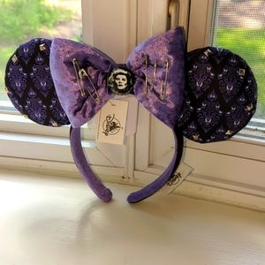 NWT Haunted Mansion Minnie Mouse Ears